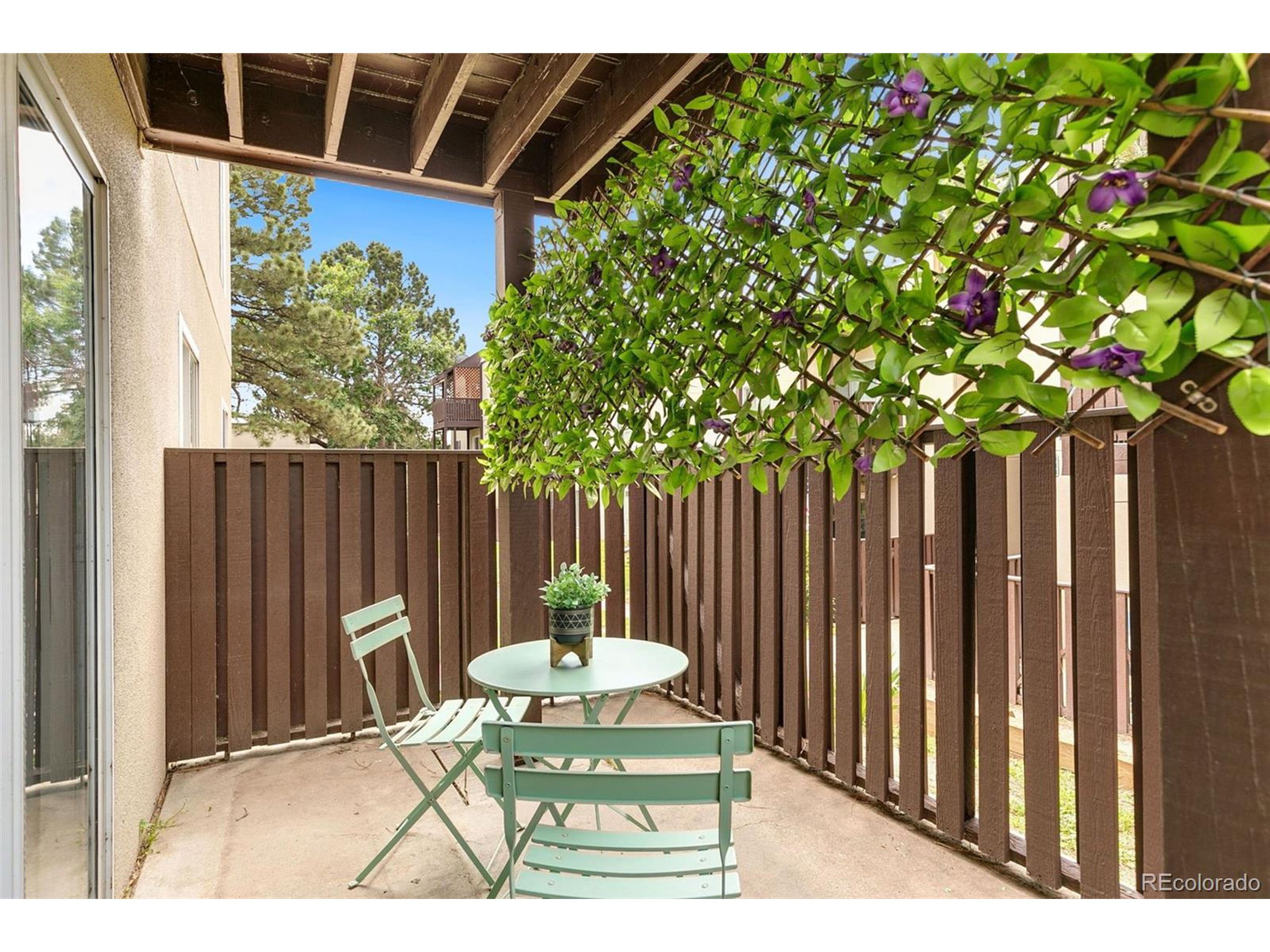 9995 E Harvard Ave L-147