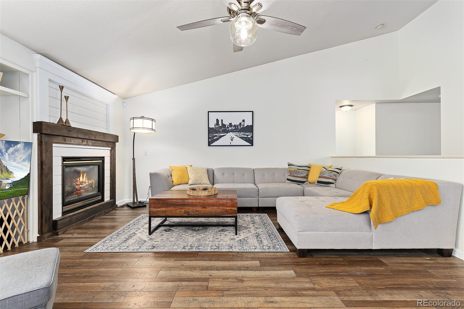 10822 W 54th Place