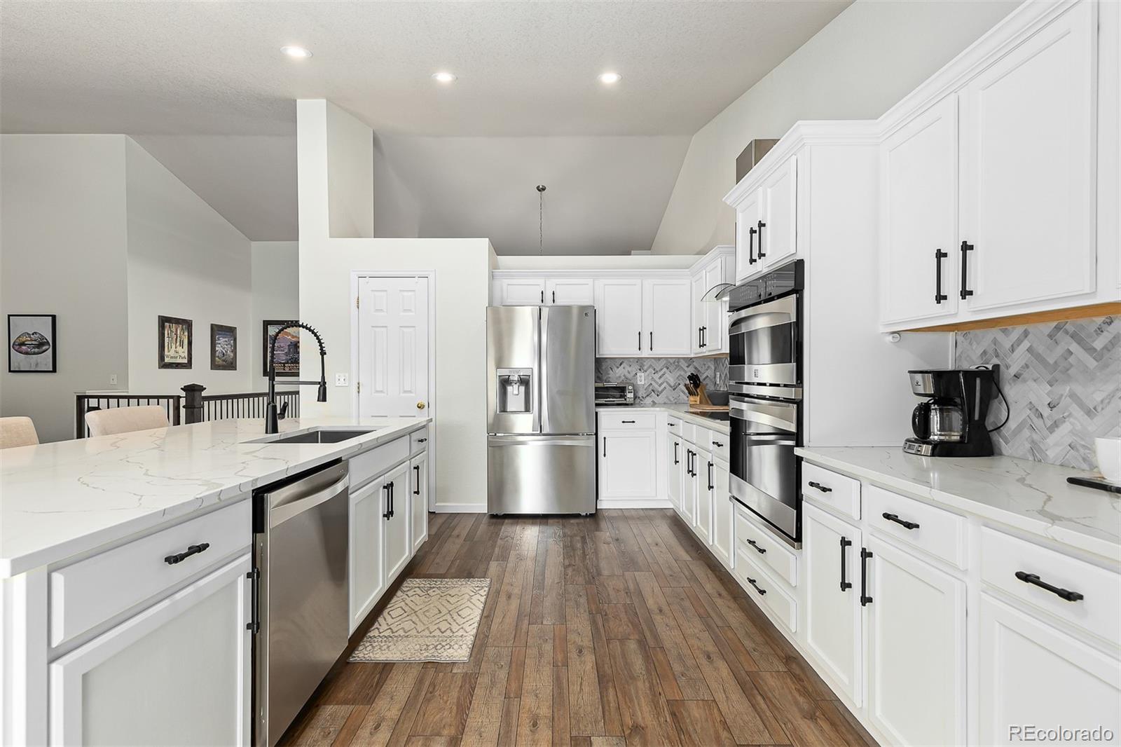 10822 W 54th Place