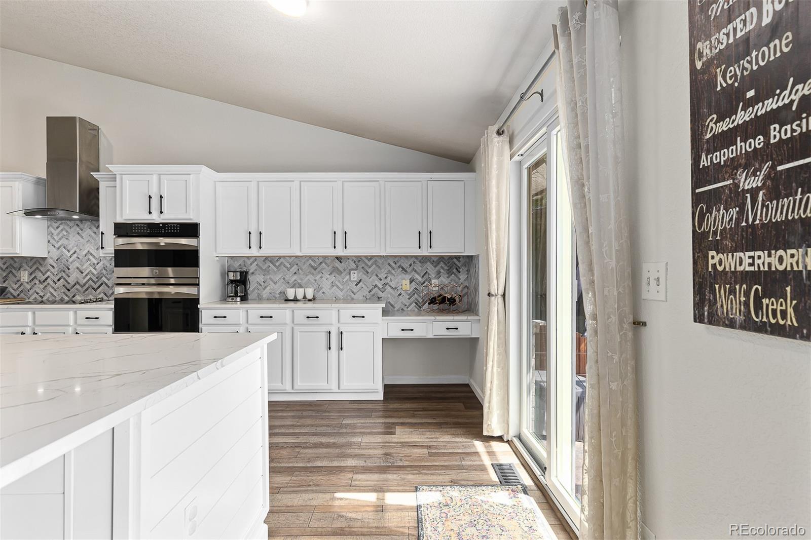 10822 W 54th Place