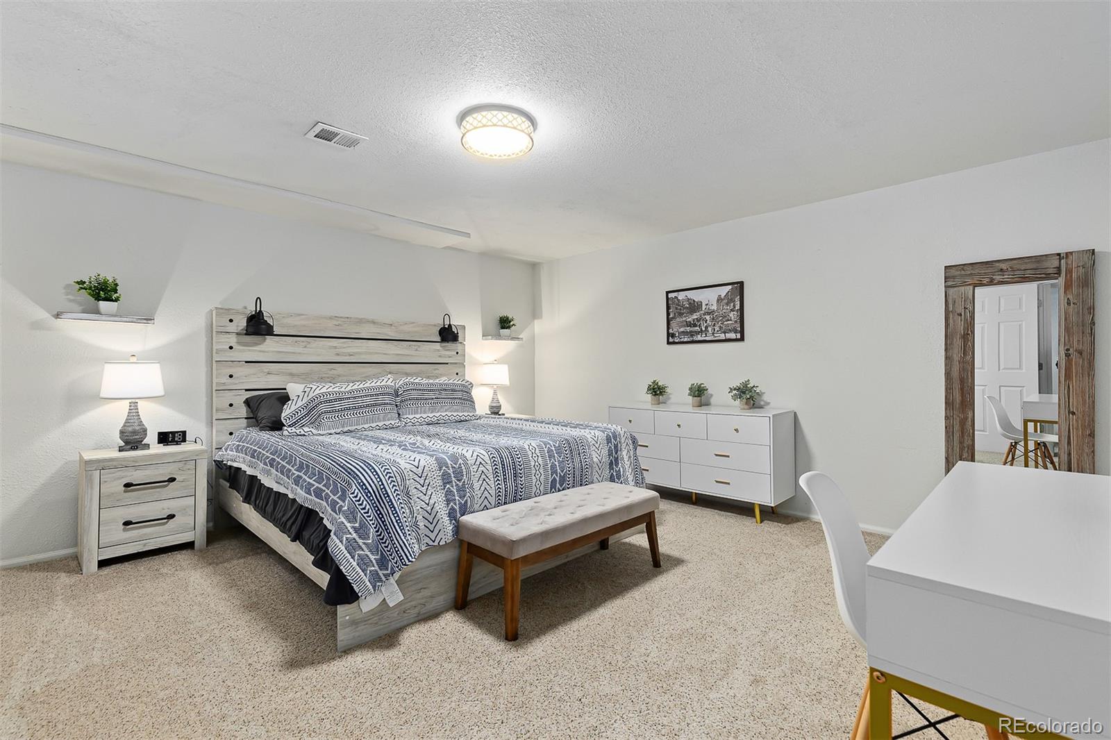 10822 W 54th Place