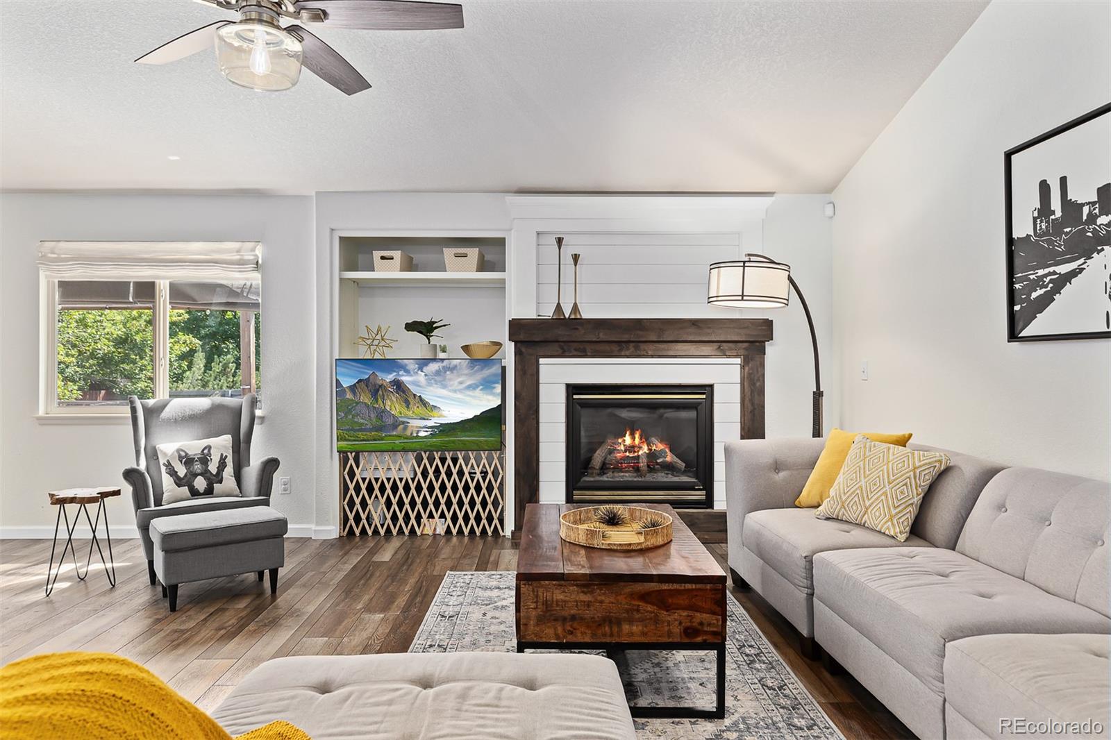 10822 W 54th Place