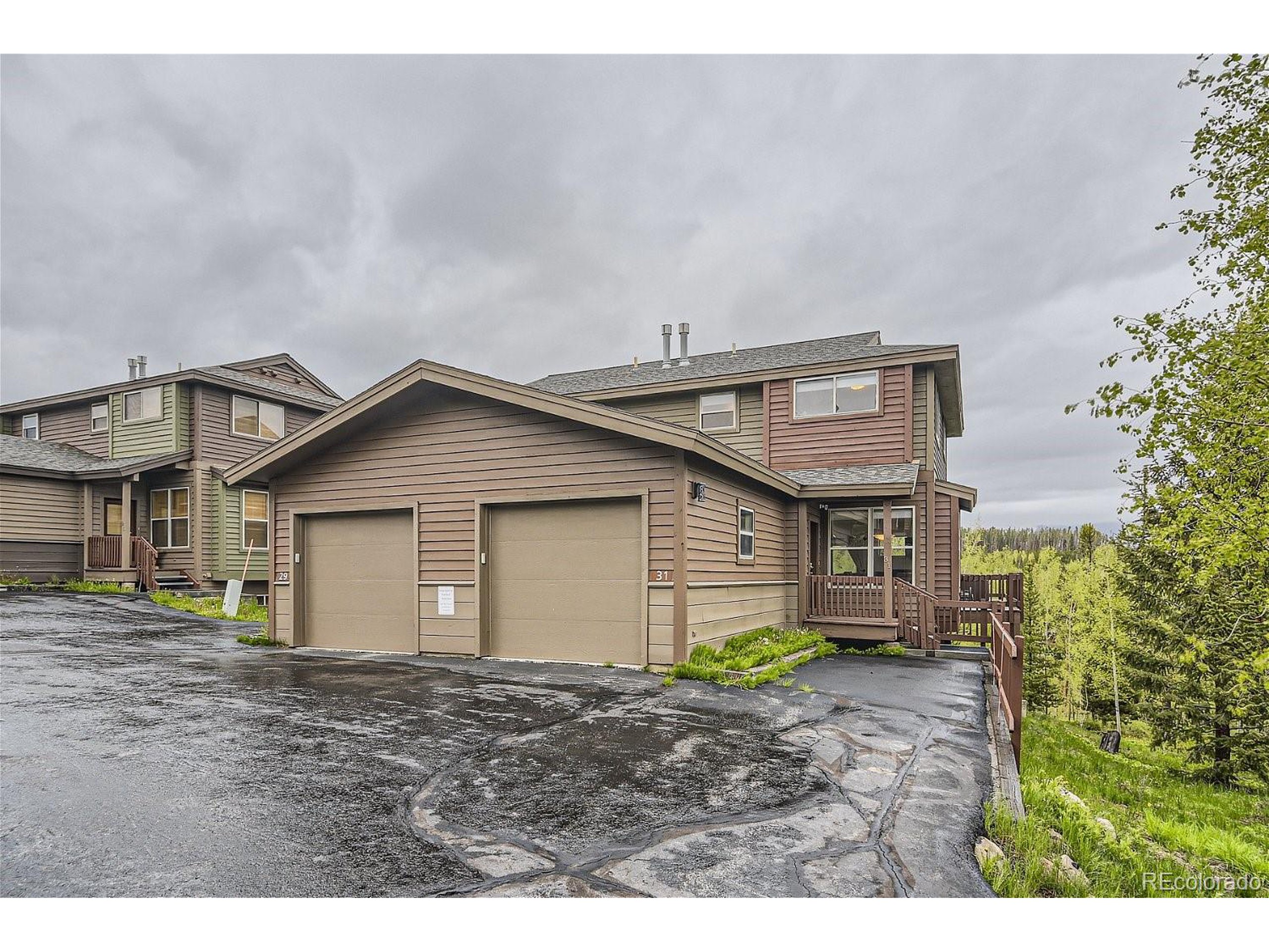 31 Twenty Grand Ct