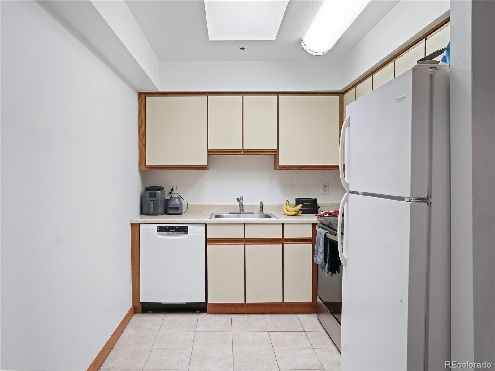 2882 Sundown Lane Unit: 305