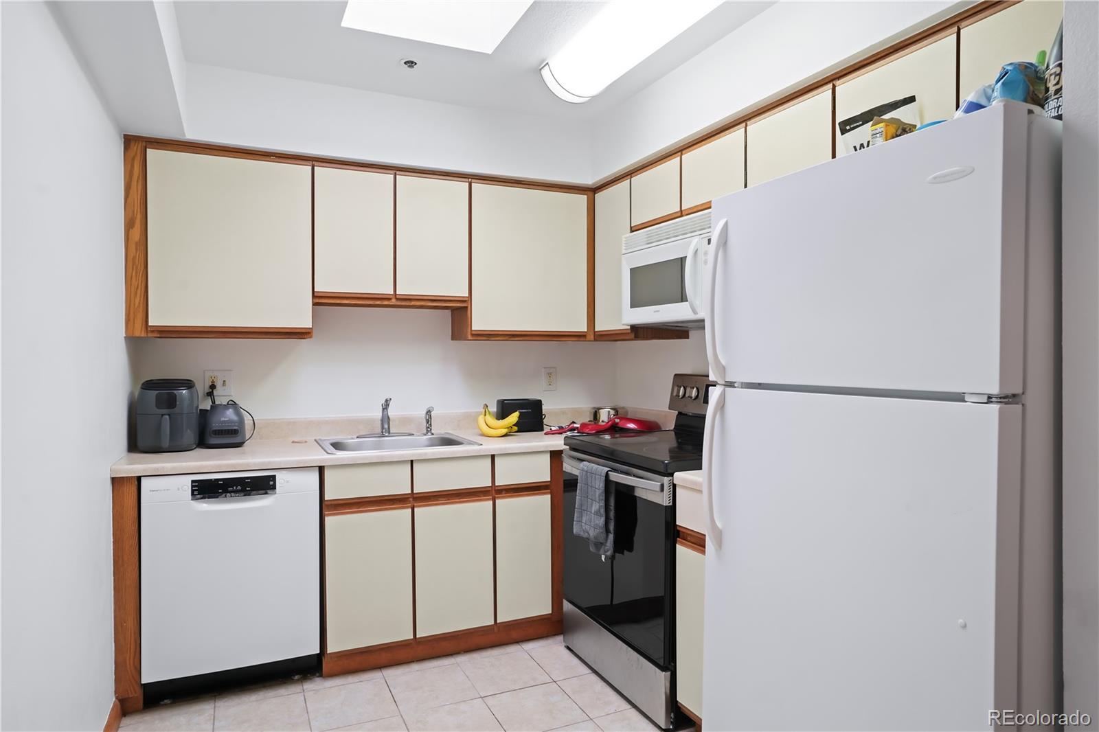 2882 Sundown Lane Unit: 305