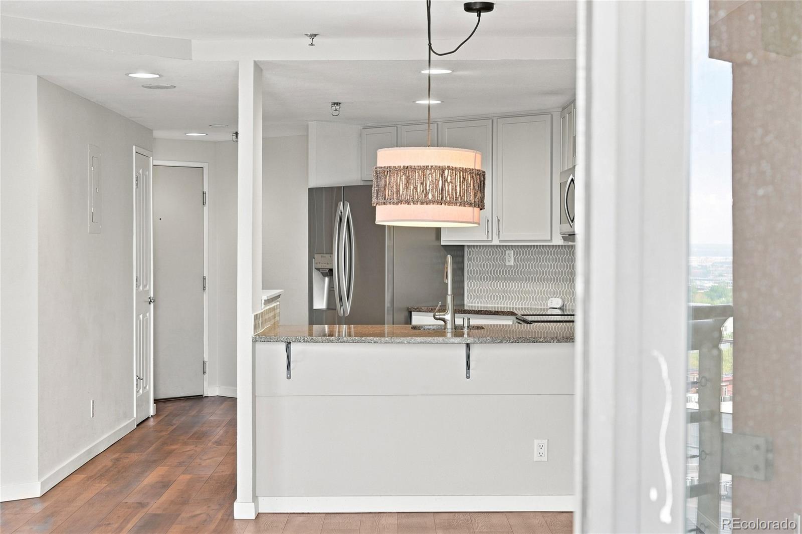 100 Park Avenue Unit: 903