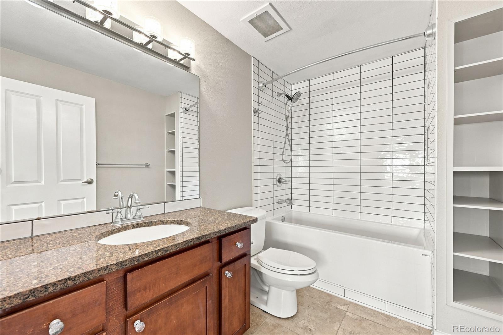 100 Park Avenue Unit: 903