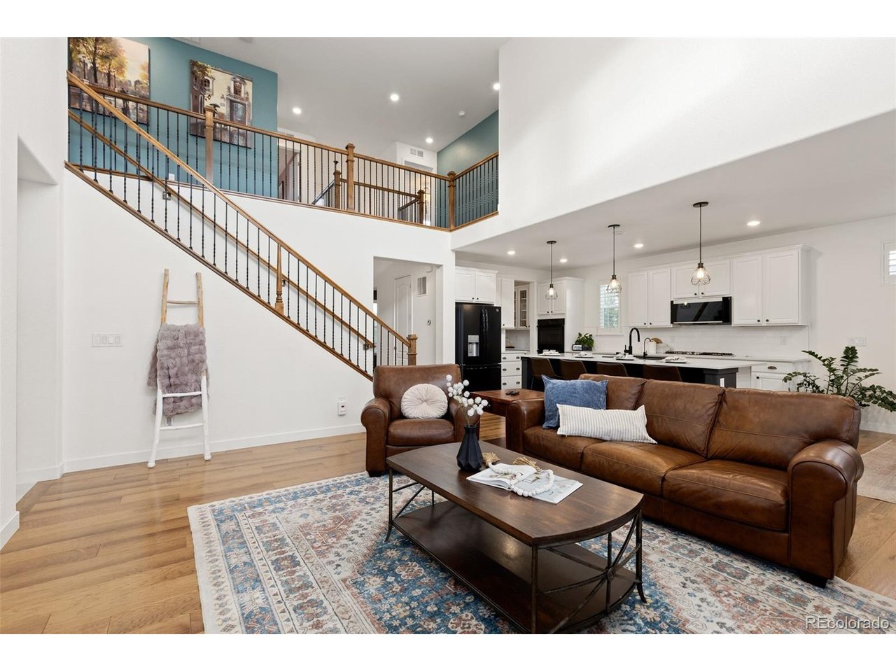 908 Gilpin Cir