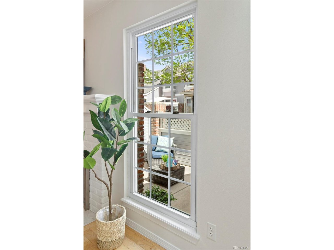2890 W Long Cir G