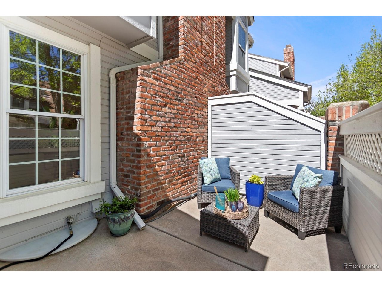 2890 W Long Cir G