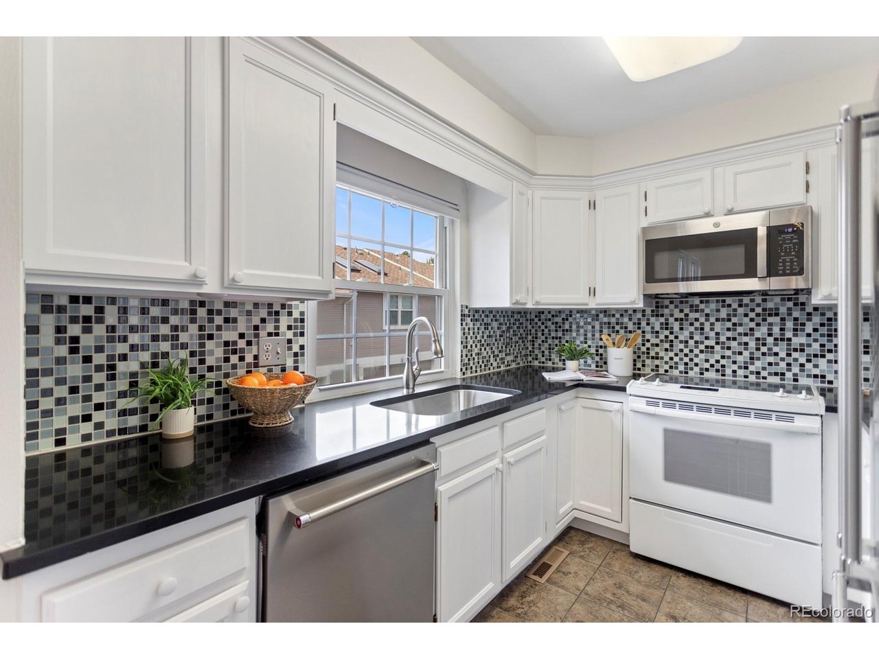 2890 W Long Cir G