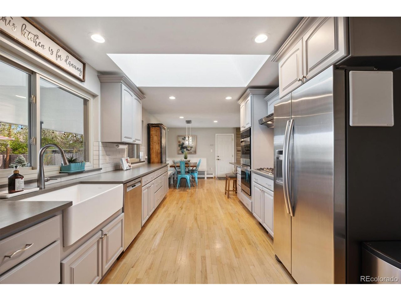 8 Meadowlark Ln
