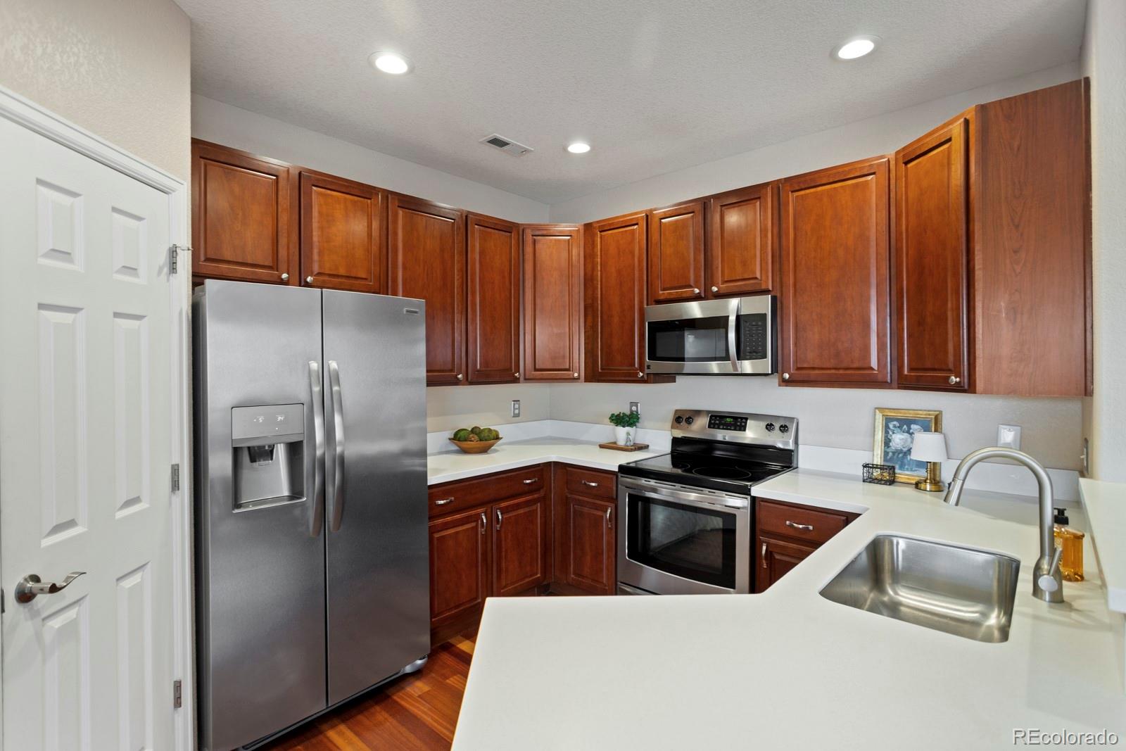 11307 Navajo Circle Unit: B