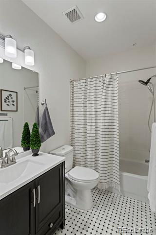 11307 Navajo Circle Unit: B