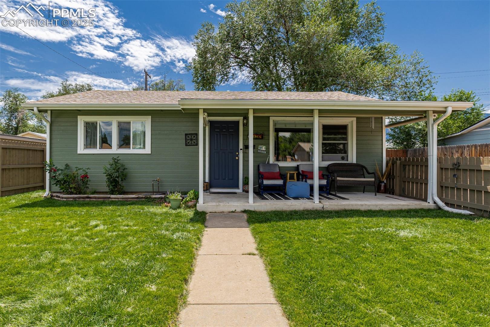 1129 Montrose Avenue