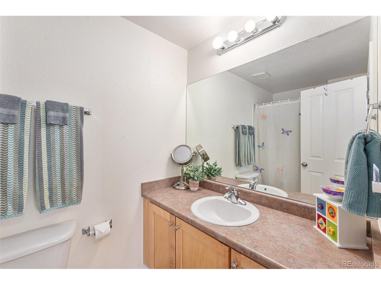 8808 S Kipling Way E 202