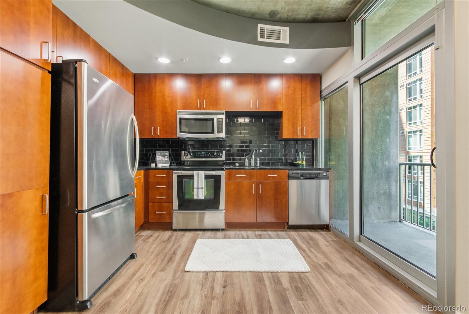1700 Bassett Street Unit: 404