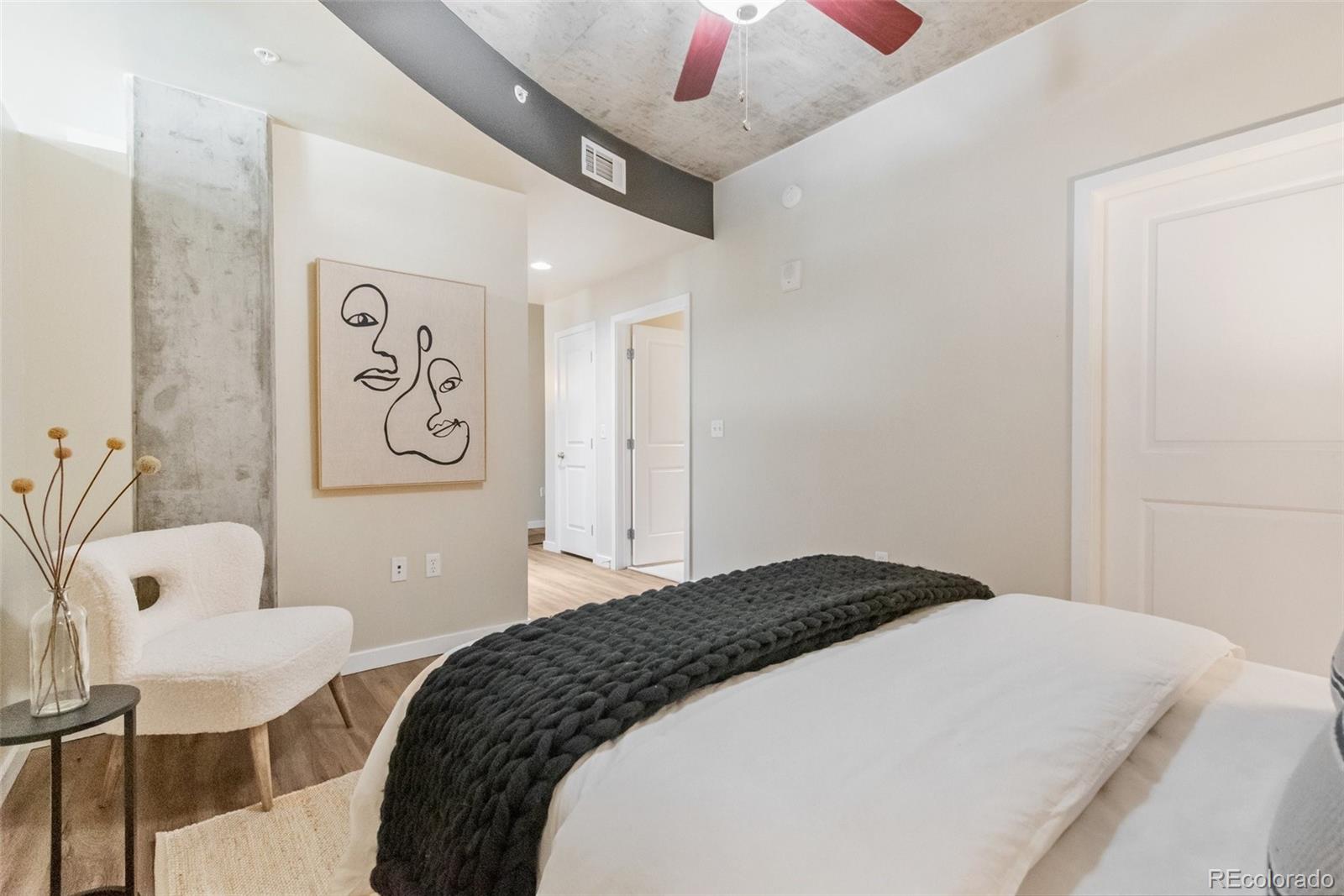 1700 Bassett Street Unit: 404
