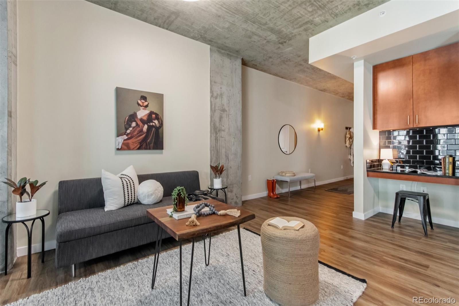 1700 Bassett Street Unit: 404