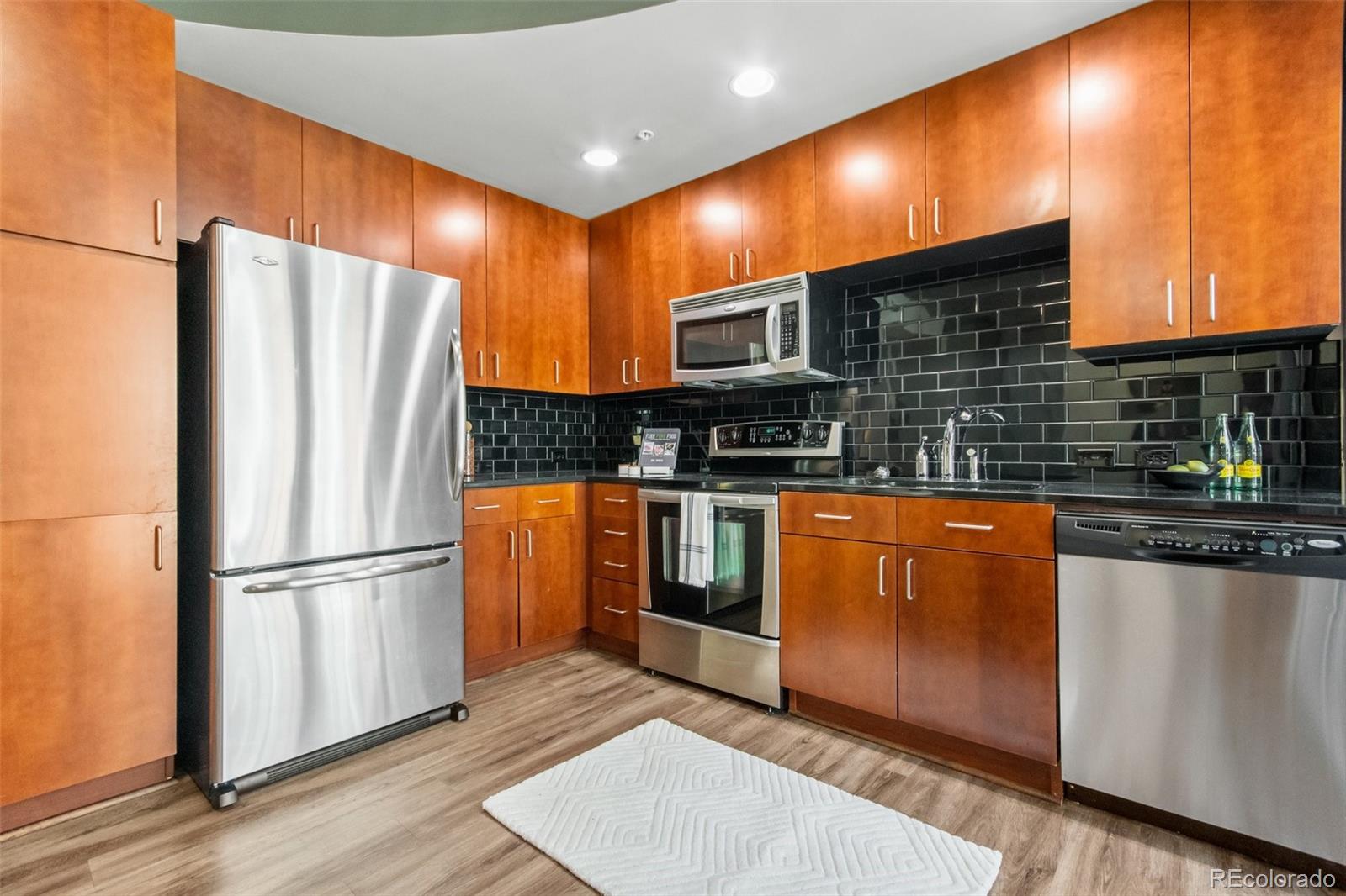 1700 Bassett Street Unit: 404