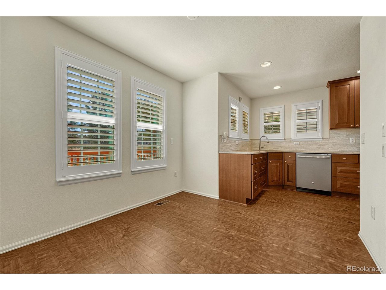 22380 E Heritage Pkwy