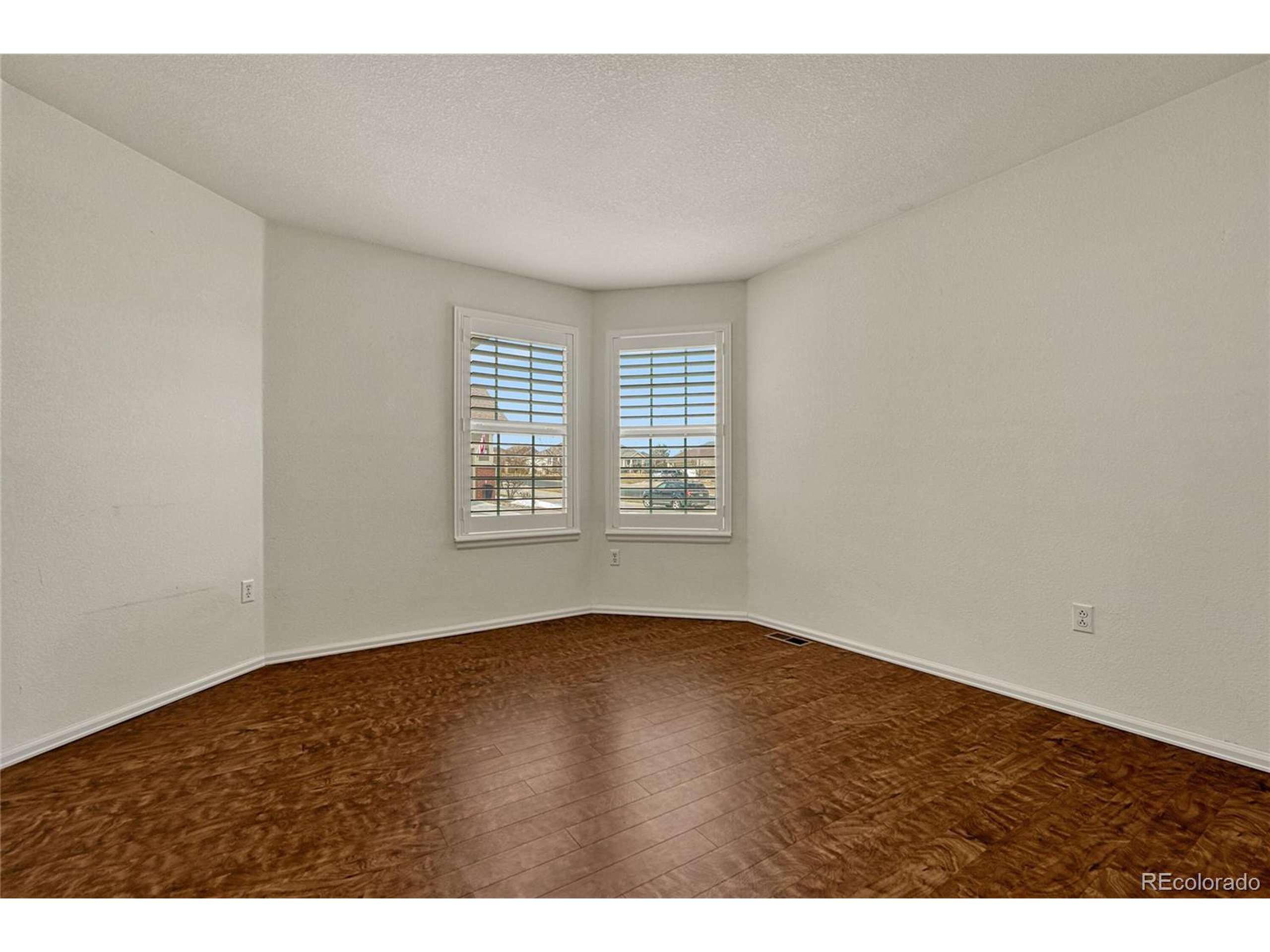 22380 E Heritage Pkwy