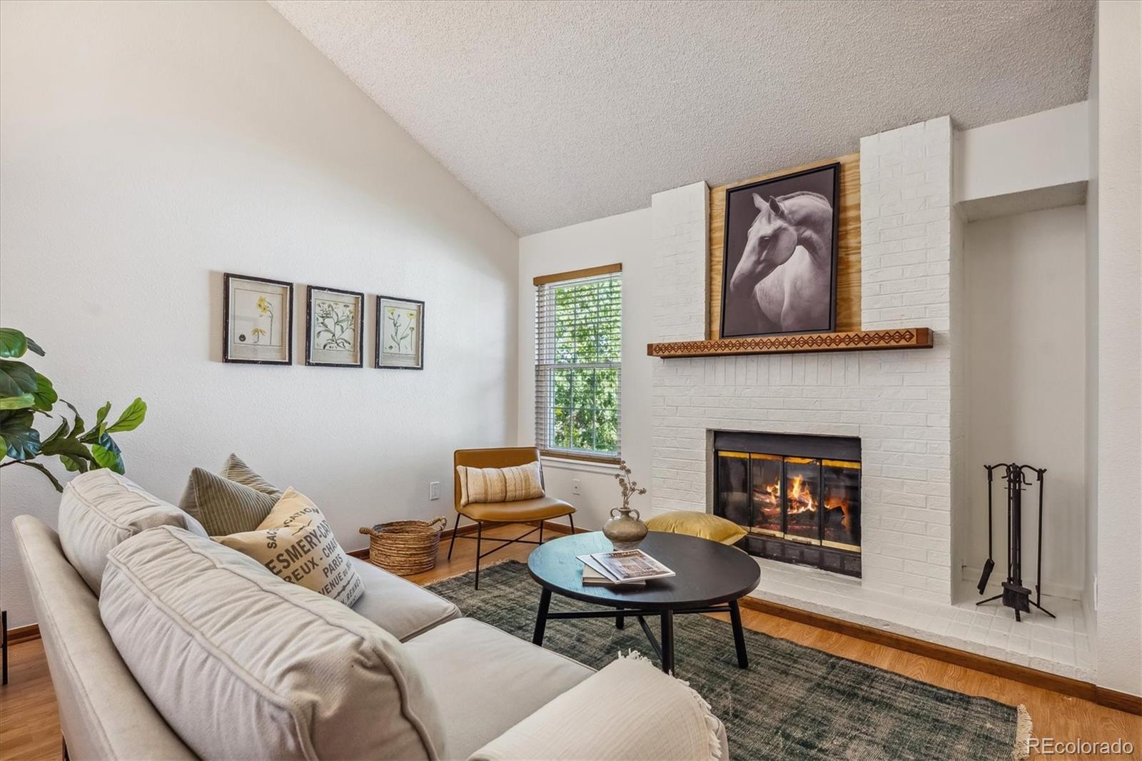 8315 W 90th Place