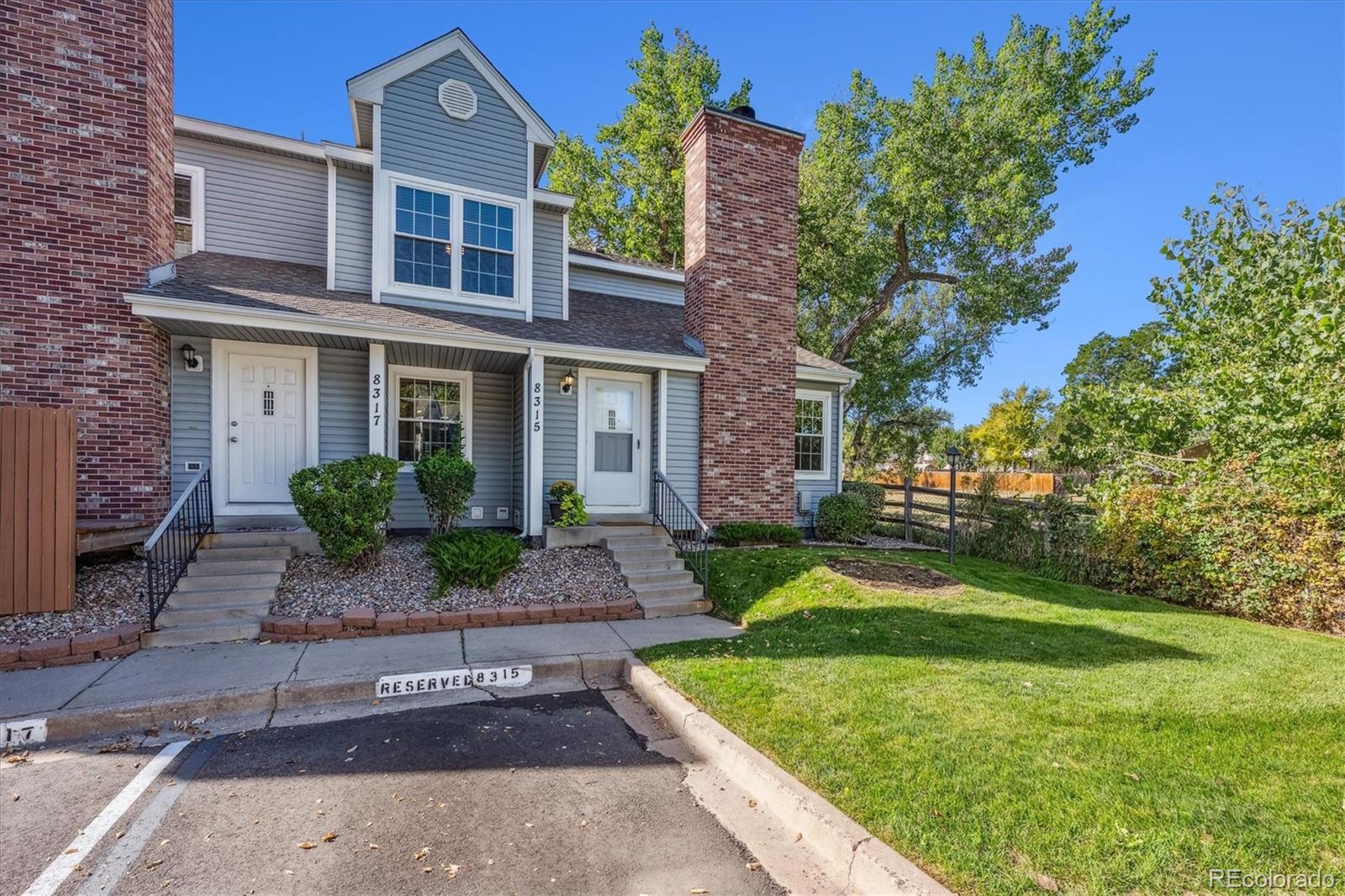 8315 W 90th Place
