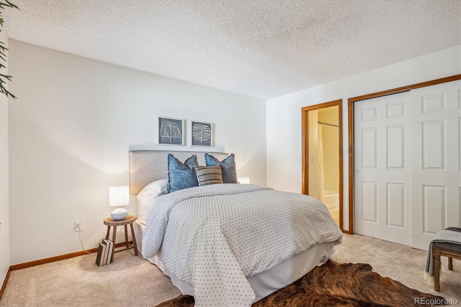 8315 W 90th Place
