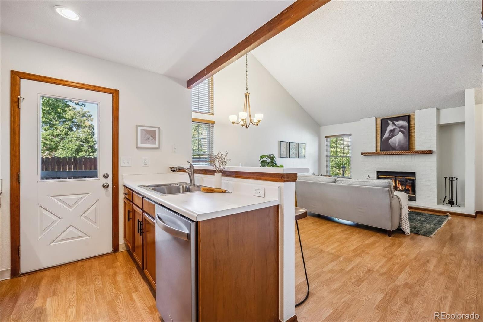 8315 W 90th Place