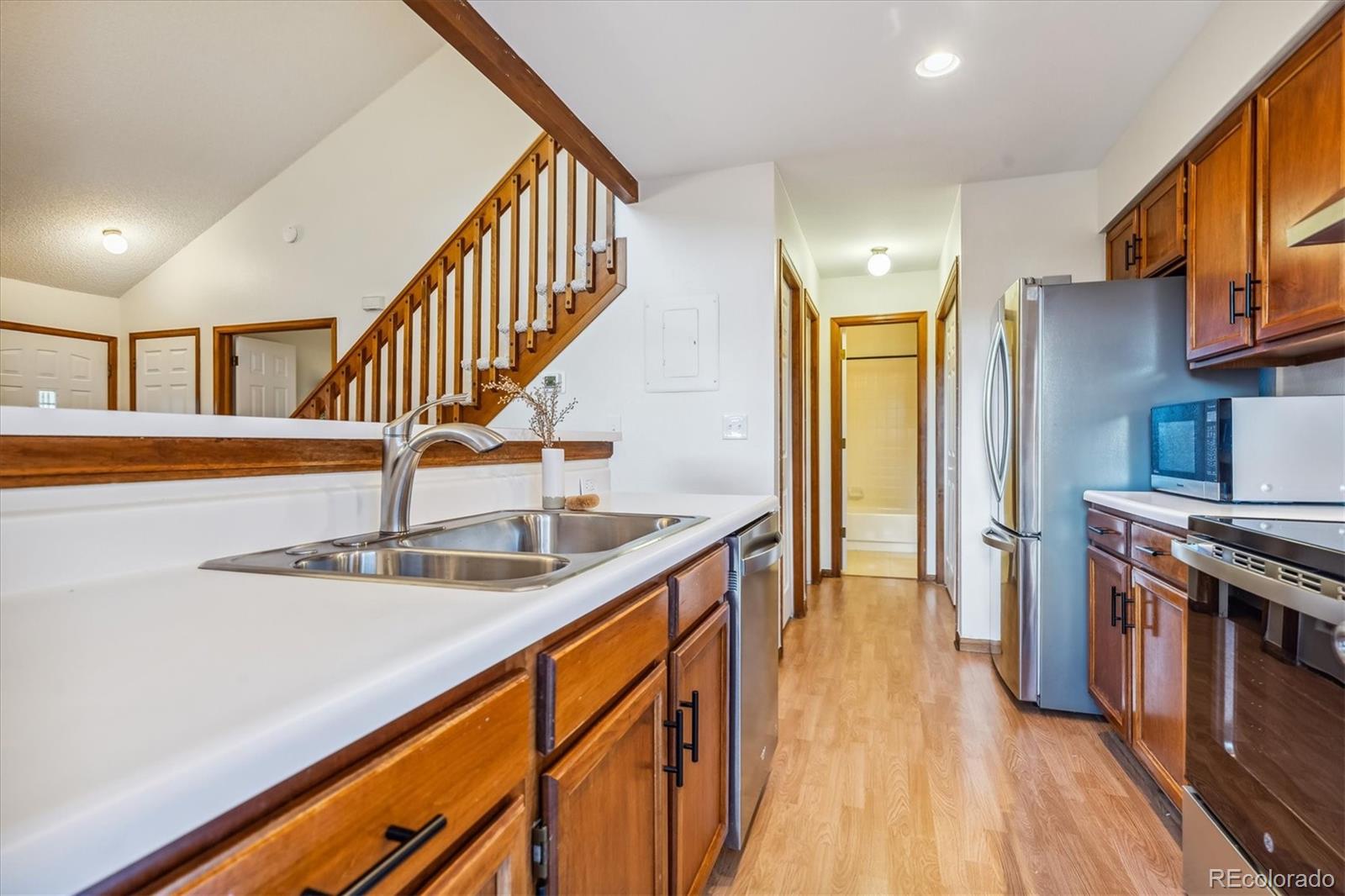 8315 W 90th Place
