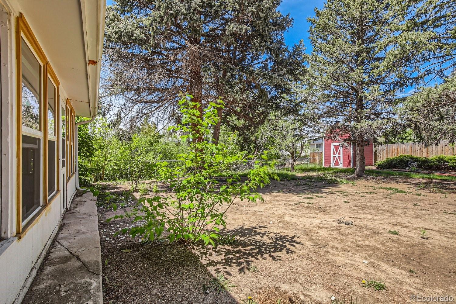 277 W Delaware Circle