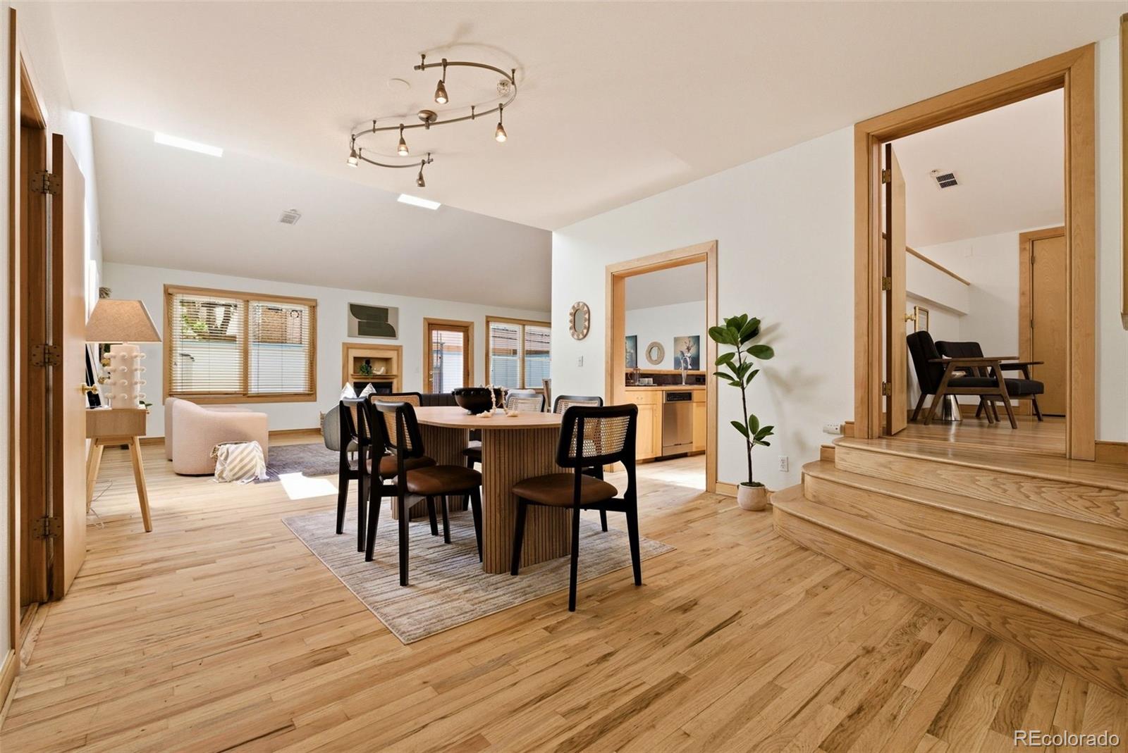 1034 N Logan Street Unit: 2S
