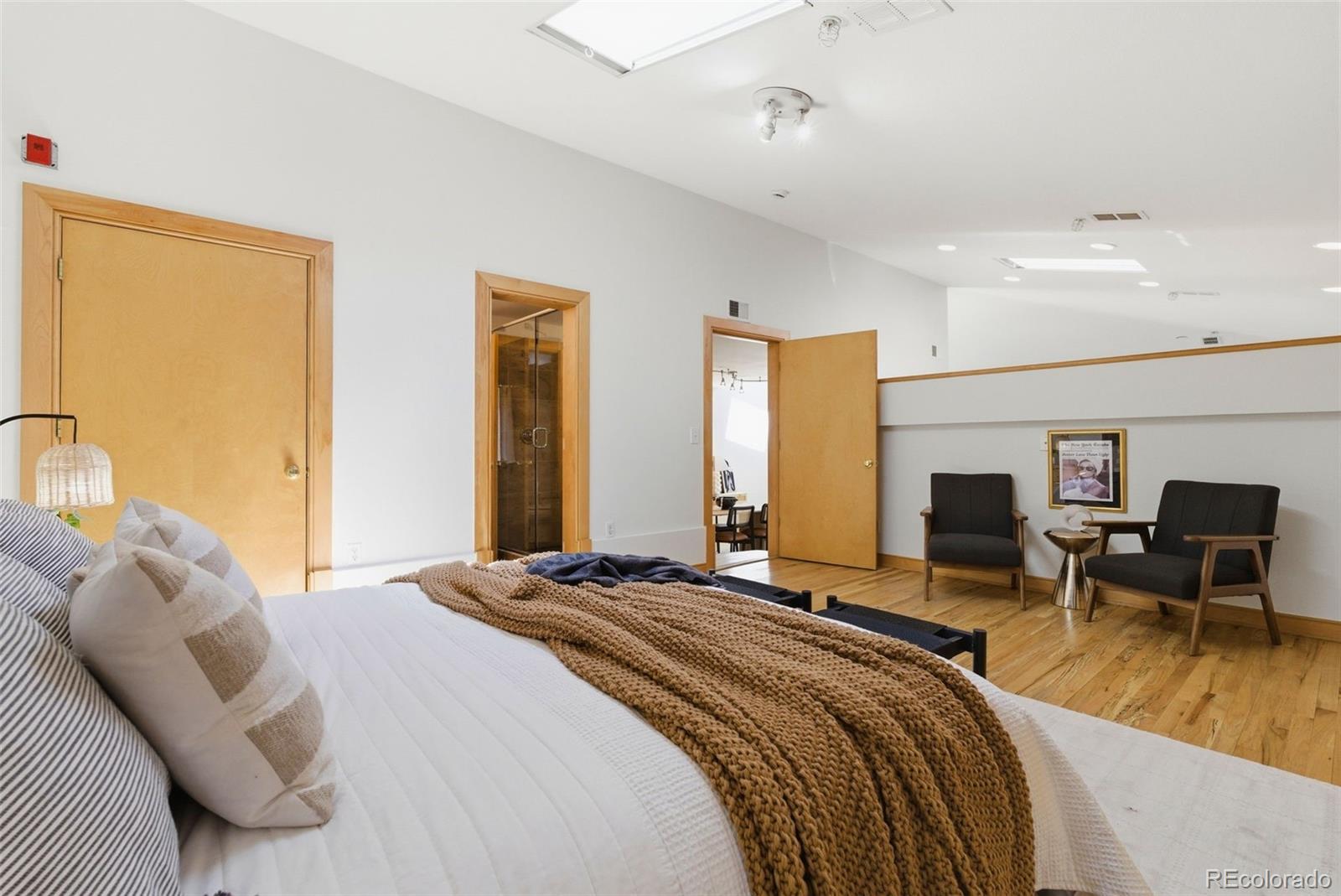 1034 N Logan Street Unit: 2S