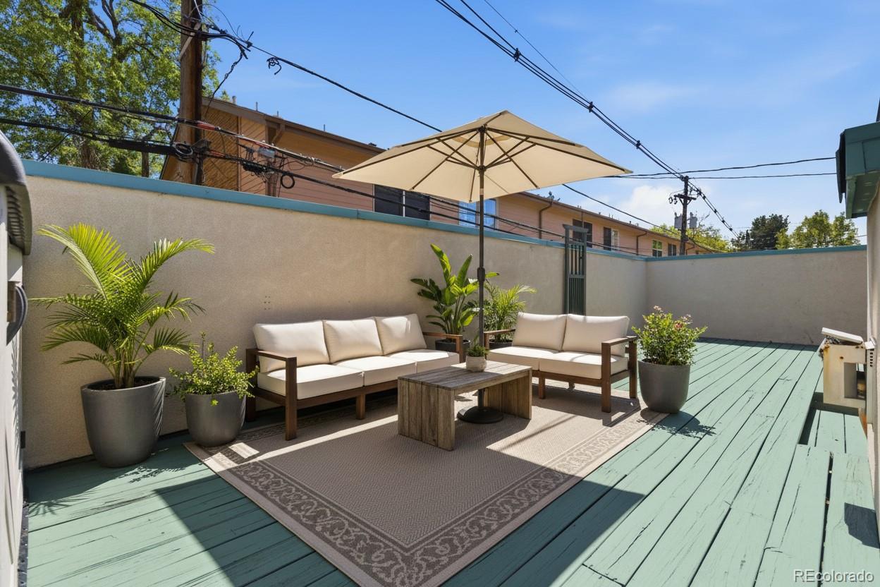 1034 N Logan Street Unit: 2S