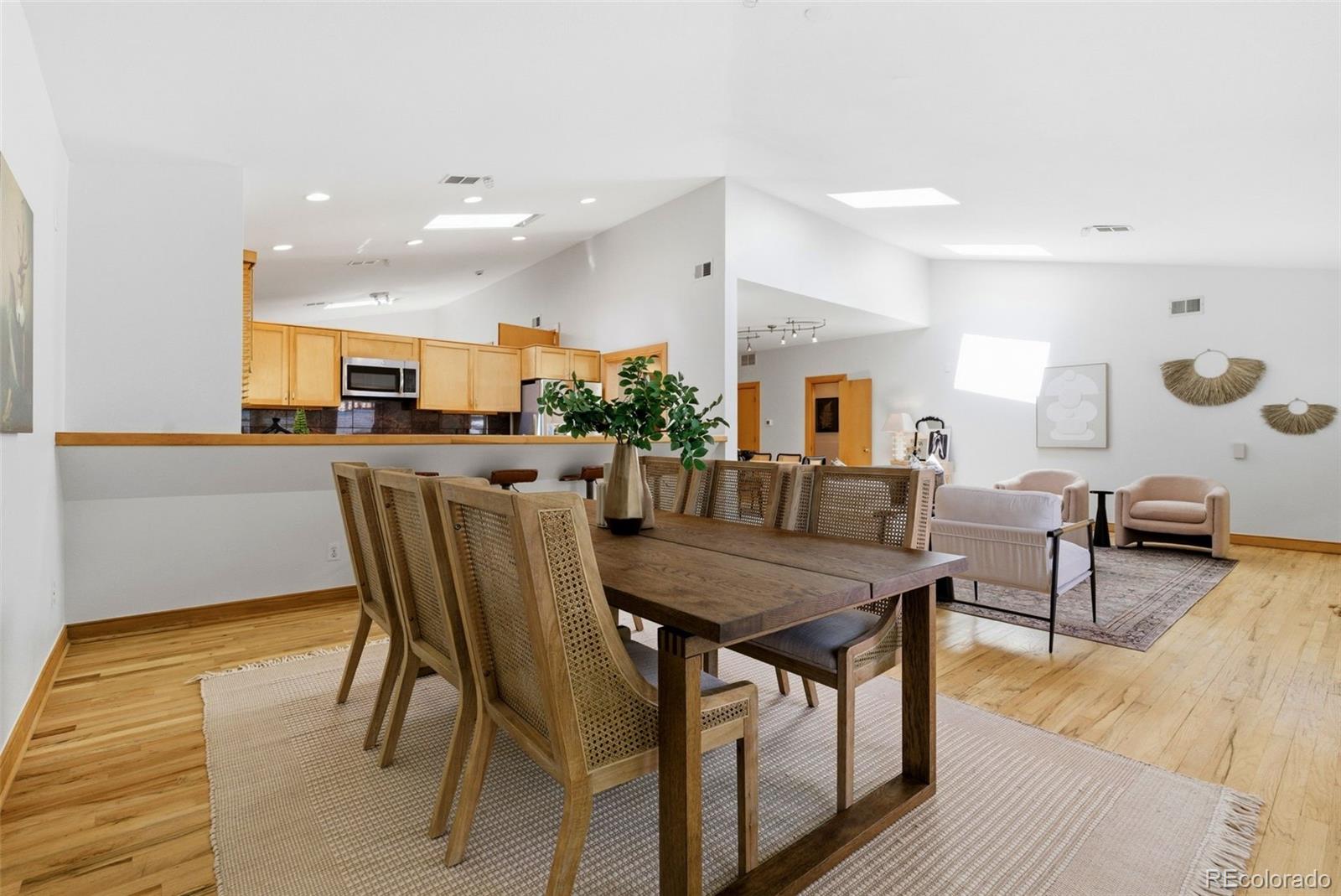 1034 N Logan Street Unit: 2S