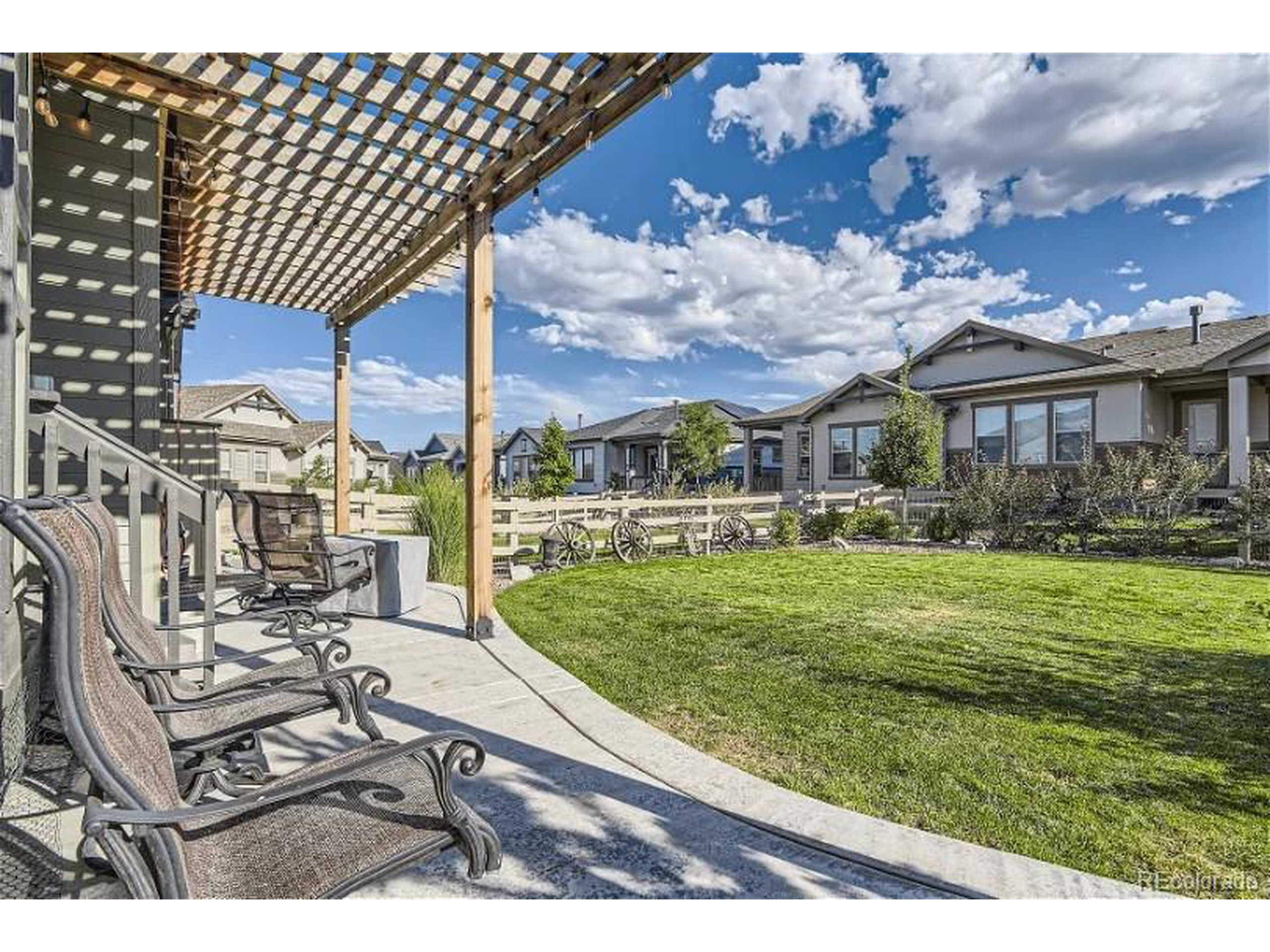 7800 Fraser River Cir
