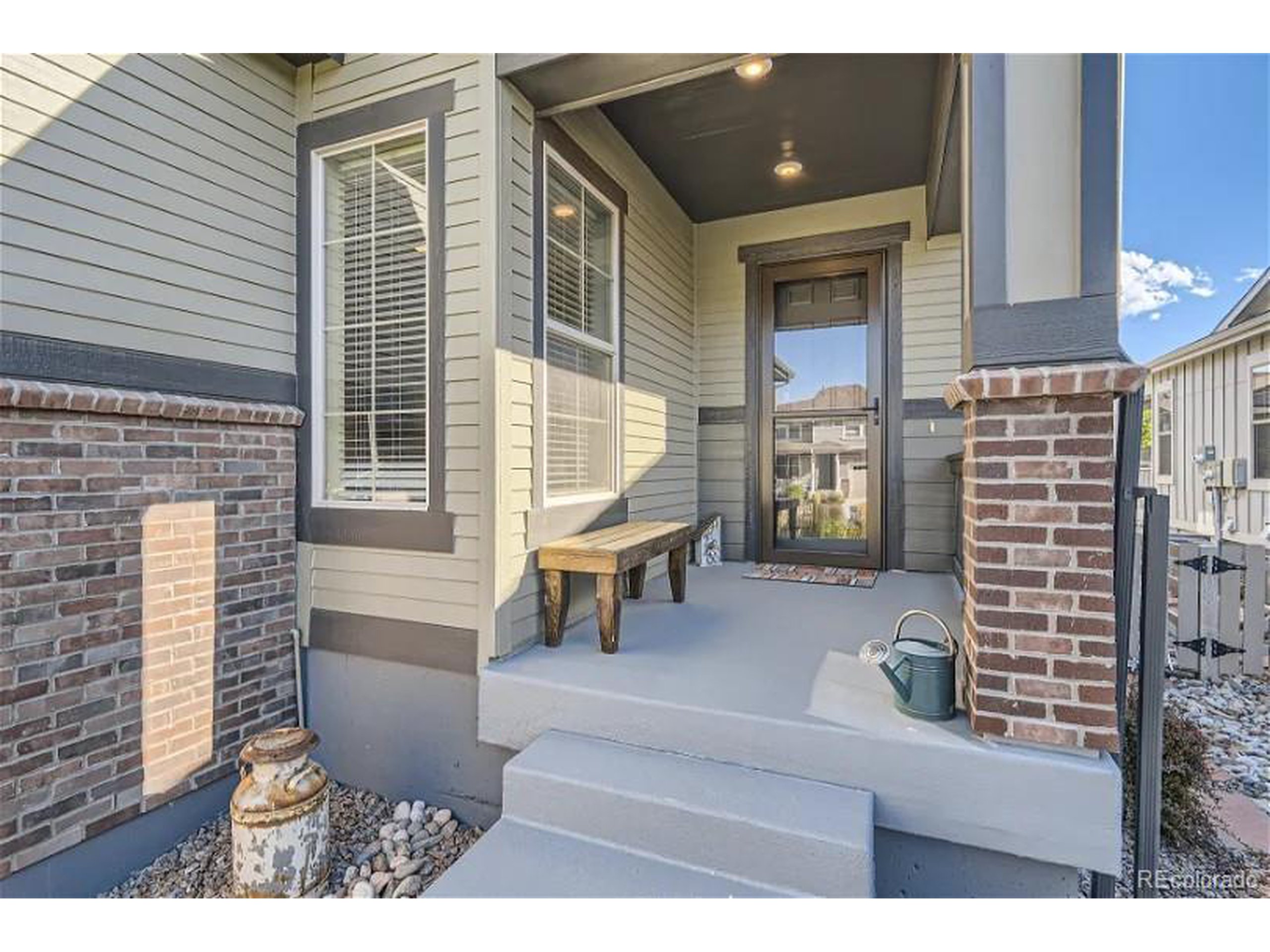 7800 Fraser River Cir