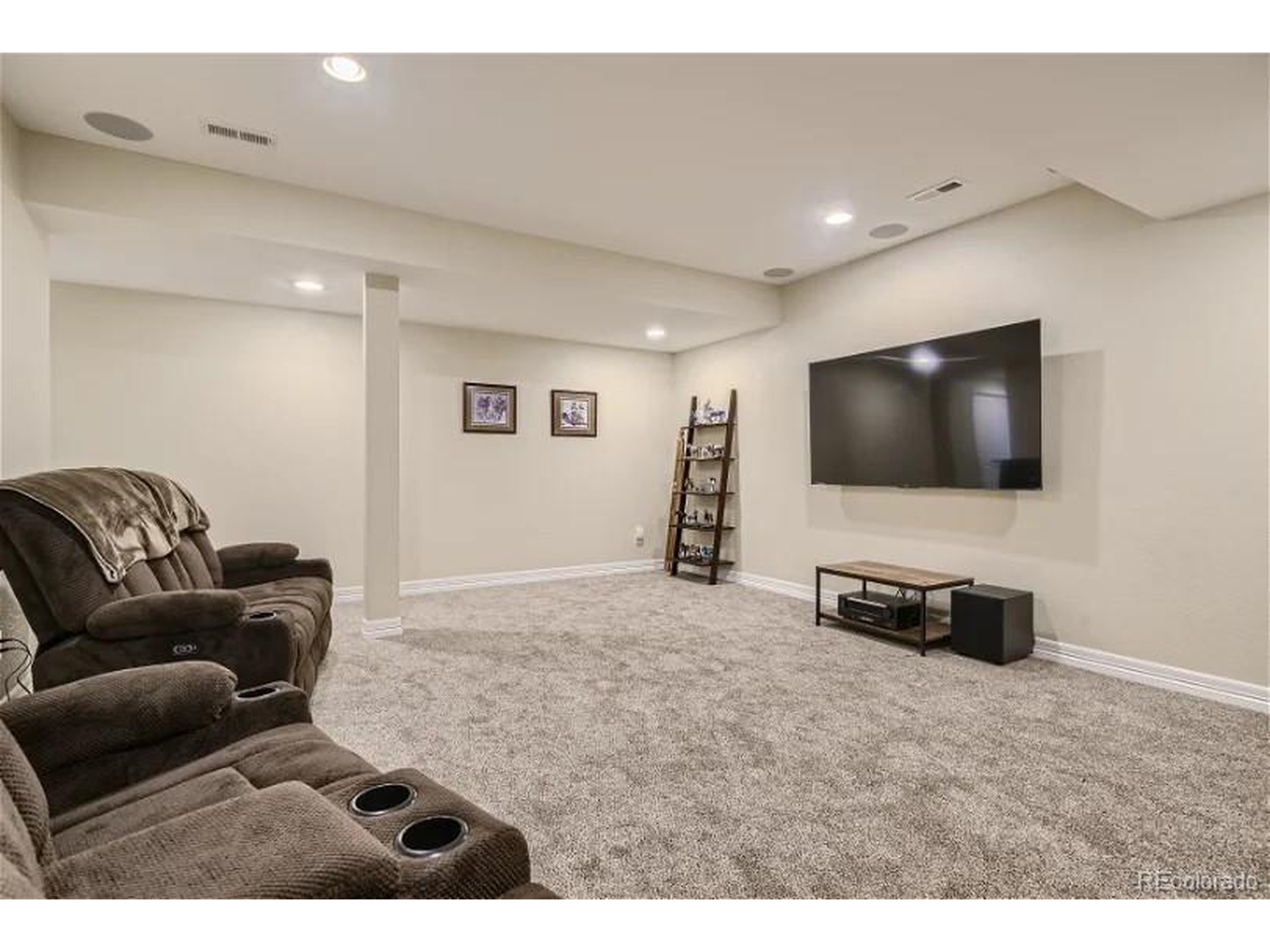 7800 Fraser River Cir