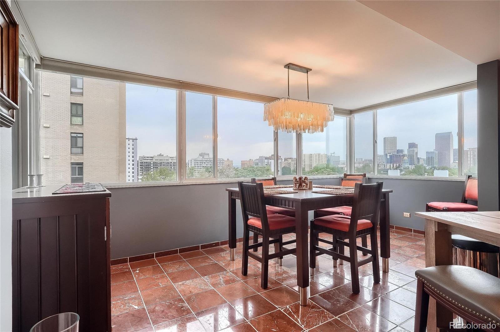 800 Washington Street Unit: 709
