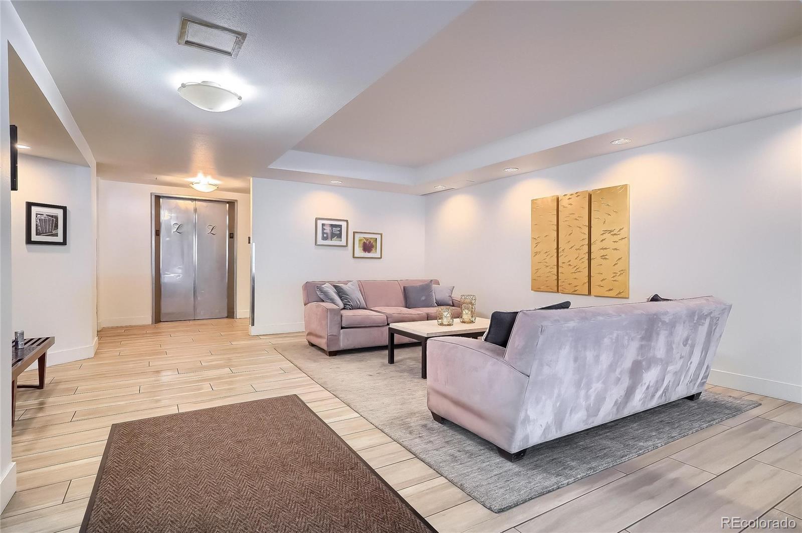 800 Washington Street Unit: 709