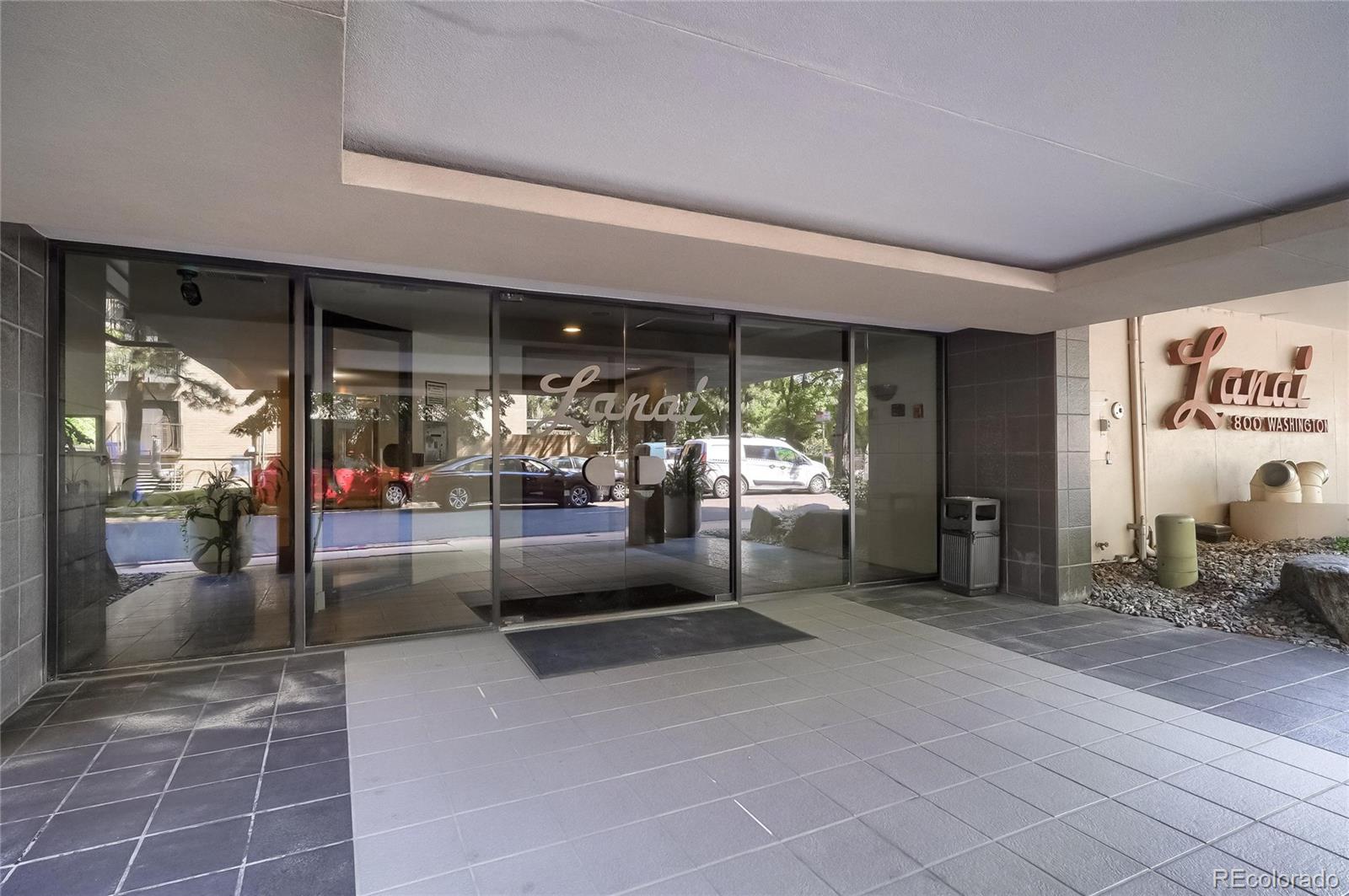 800 Washington Street Unit: 709