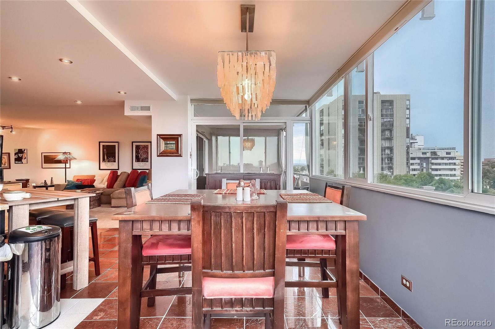 800 Washington Street Unit: 709