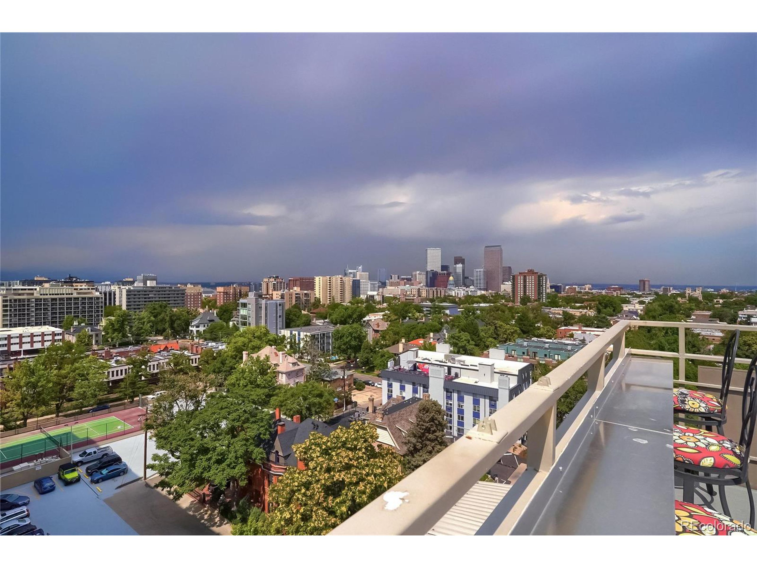 800 Washington St 709
