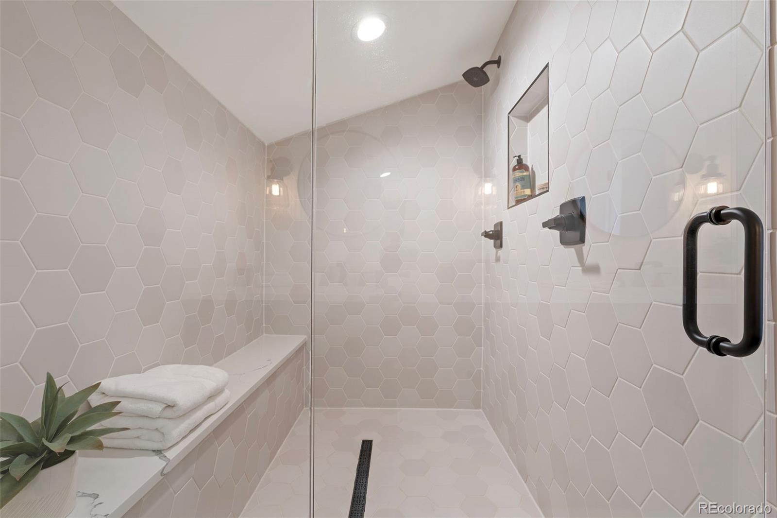 475 Galapago Street Unit: 3