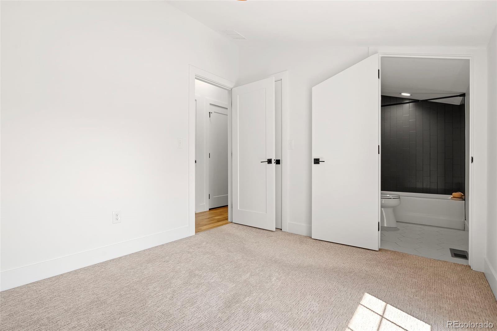 475 Galapago Street Unit: 3