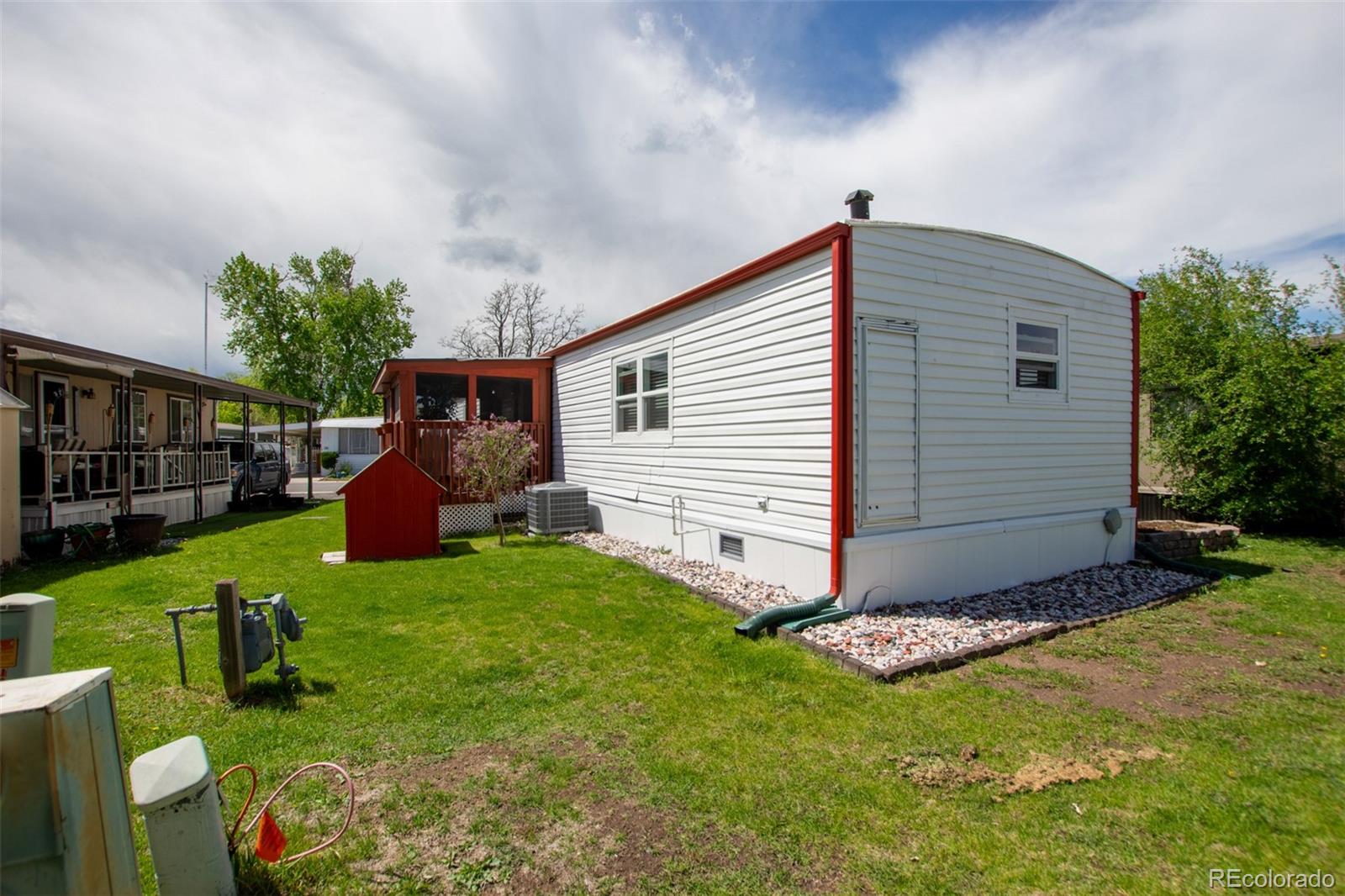 8201 S SantaFe Drive