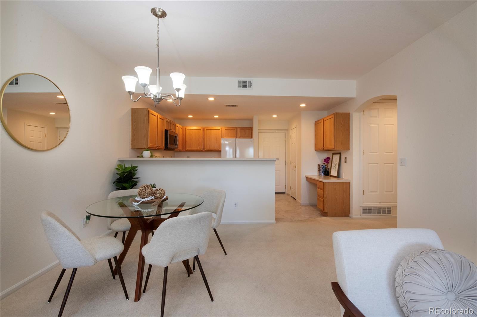 1703 Whitehall Drive Unit: 1E