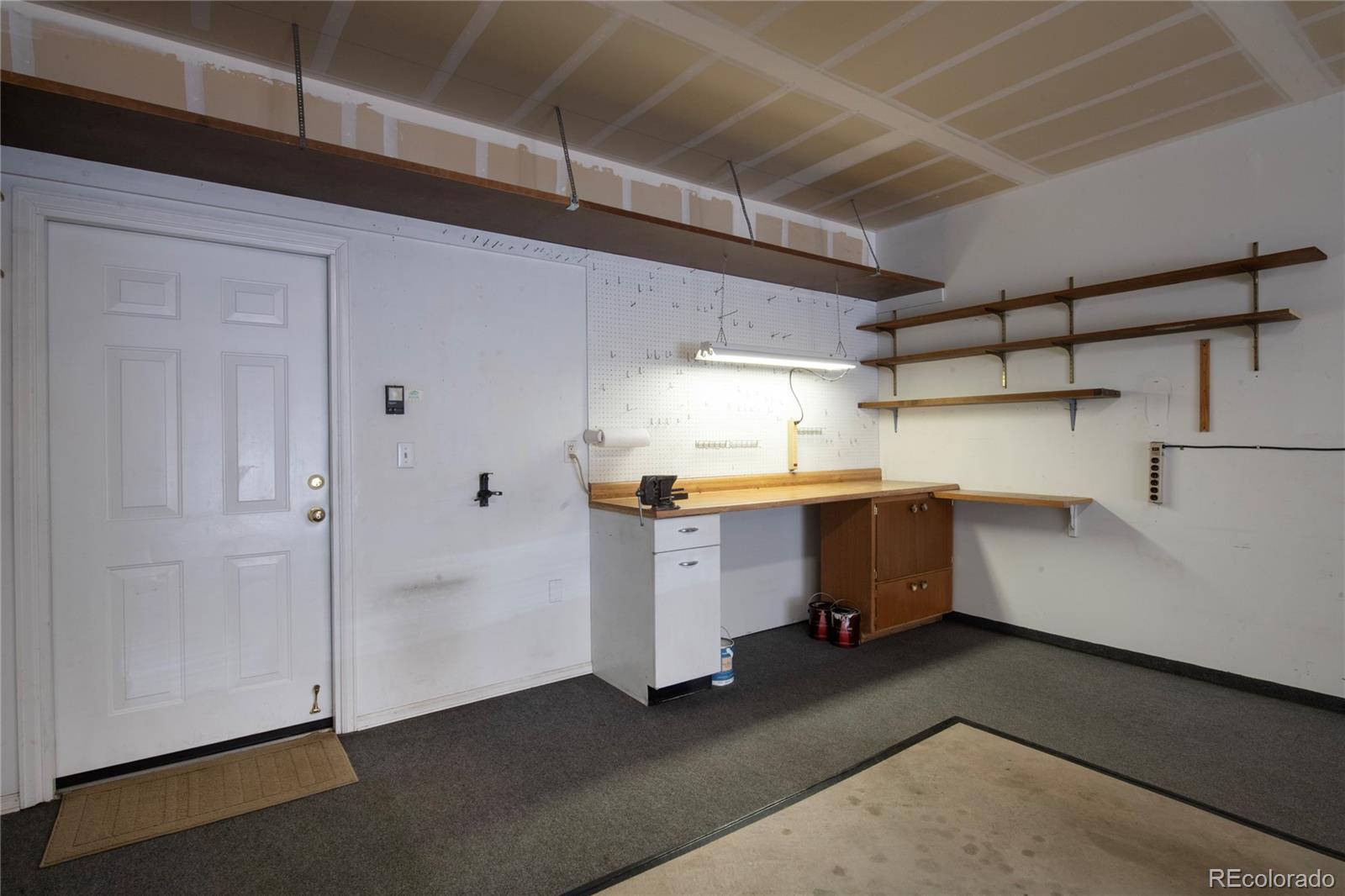1703 Whitehall Drive Unit: 1E
