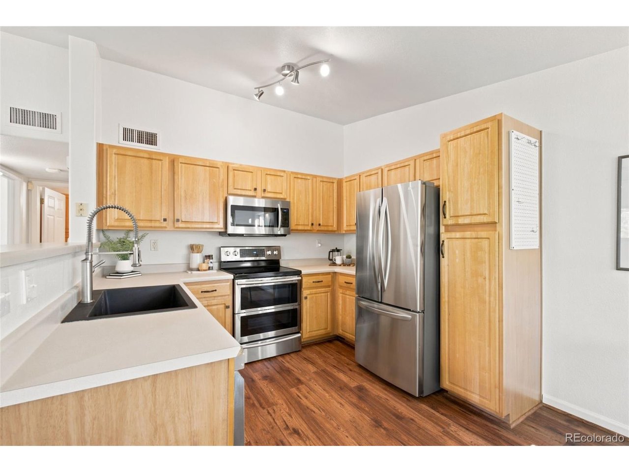 4747 S Balsam Way 20-203